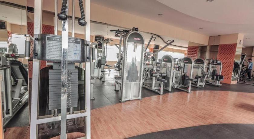 Great Western Hotel & Resort Serpong - タンゲラン エクステリア 写真
