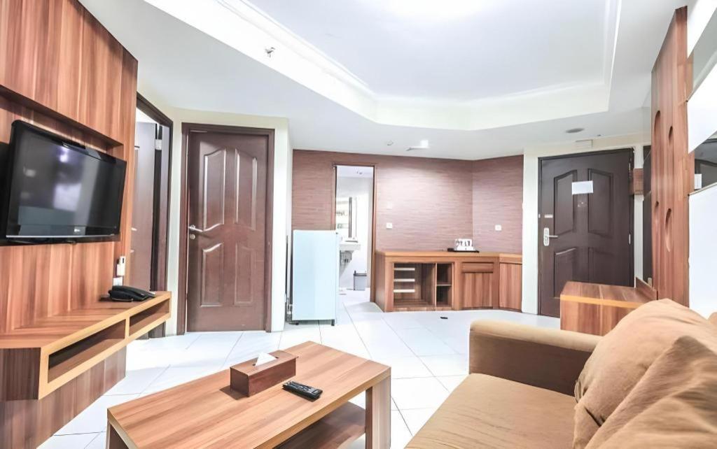 Great Western Hotel & Resort Serpong - タンゲラン エクステリア 写真